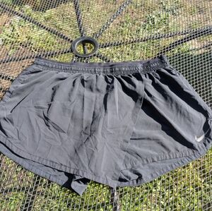 Nike skort size XL